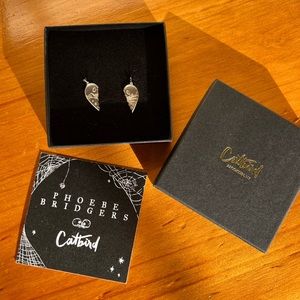 Kissing Skull Friends Charms Silver